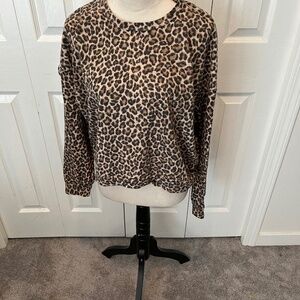 Caution to the Wind size M pullover